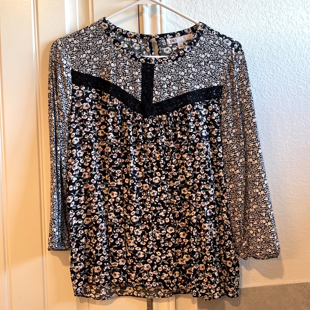 DR2 peasant boho blouse